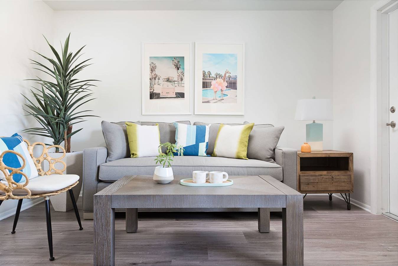 Apartamento entero, New  Modern King Suite   Steps to the Beach  in Clearwater Beach, Clearwater