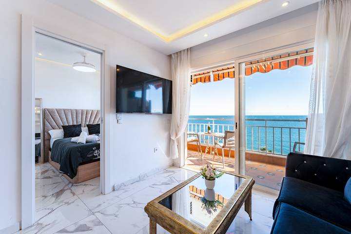 Entire apartment, MalagaSuite First Line Beach Terrace in Fuengirola Centre, Fuengirola