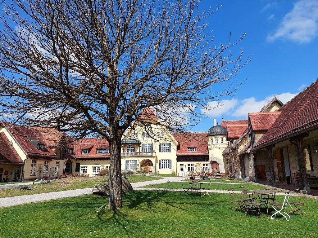 Ferienwohnung mit 1 Schlafzimmer in Aßling, Oberbayern