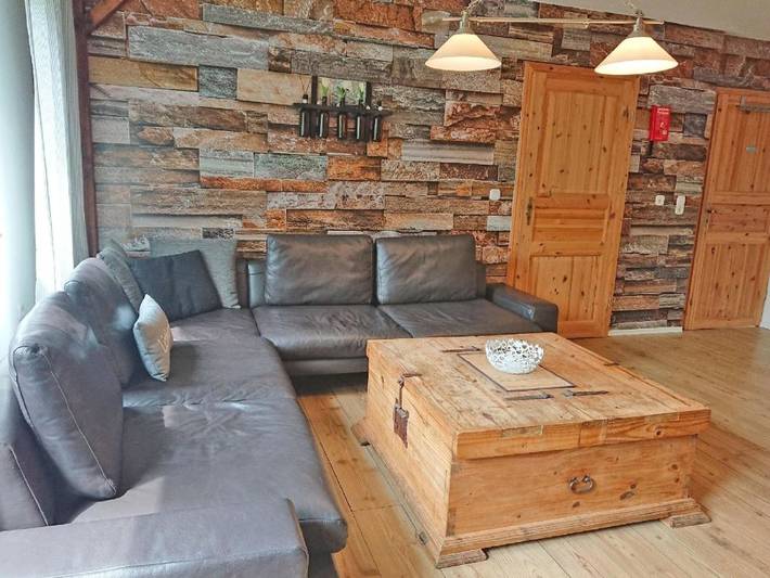Ferienwohnung für 3 Personen, mit Balkon und Terrasse sowie Seeblick in Vipperow