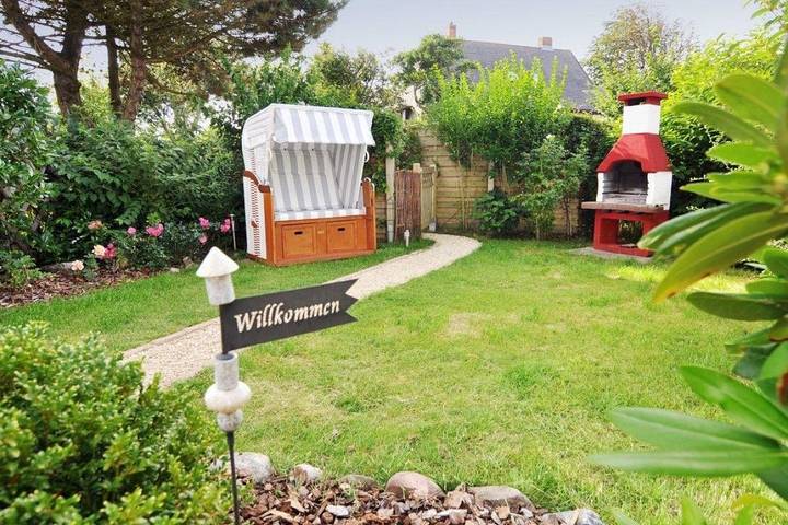 Bungalow für 6 Personen, mit Terrasse und Garten sowie Sauna in Westerland