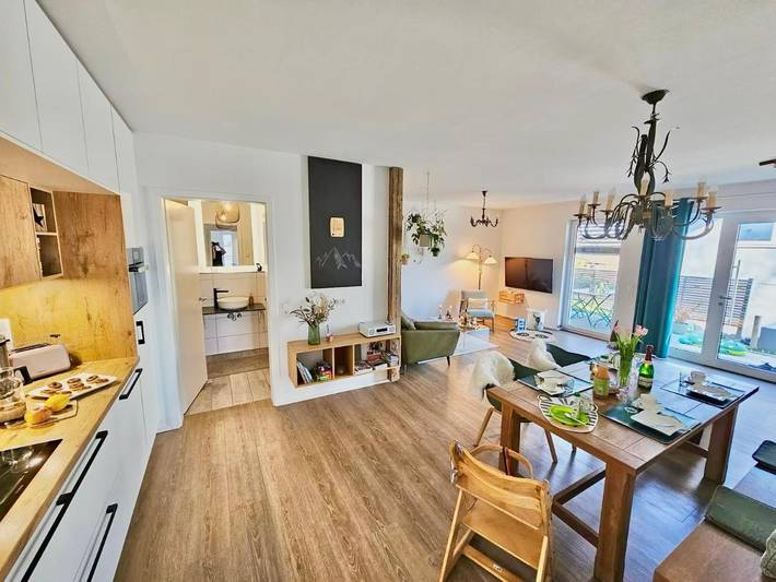 Ferienwohnung für 4 Personen, mit Terrasse und Ausblick in Wolfegg