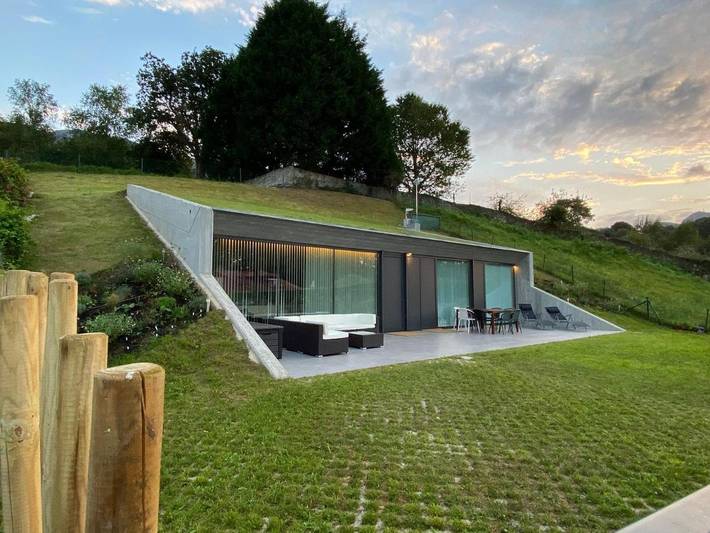 Chalet para 6 personas, con Balcón y Terraza además de Jardín y Vistas en Llanes - 2