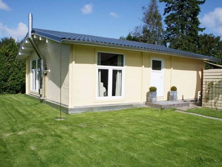 Ferienhaus für 4 Personen, mit Terrasse in Dieksanderkoog