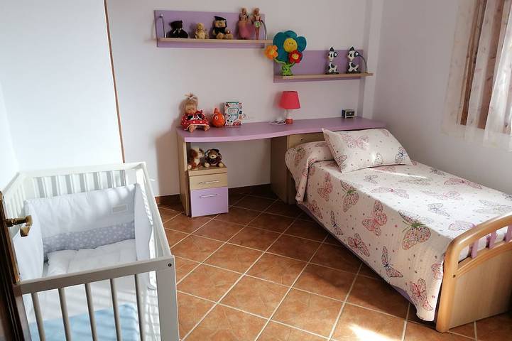 Cottage à 15 minutes de la plage, avec piscine privée et Wi-Fi gratuit. in Torrox, Cordillera Penibética