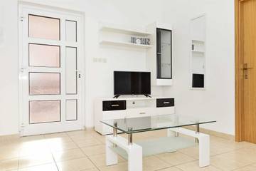 Apartament Wakacyjny dla 5 osoby w Srima, Żupania szybenicko-knińska, Zdjęcie 1