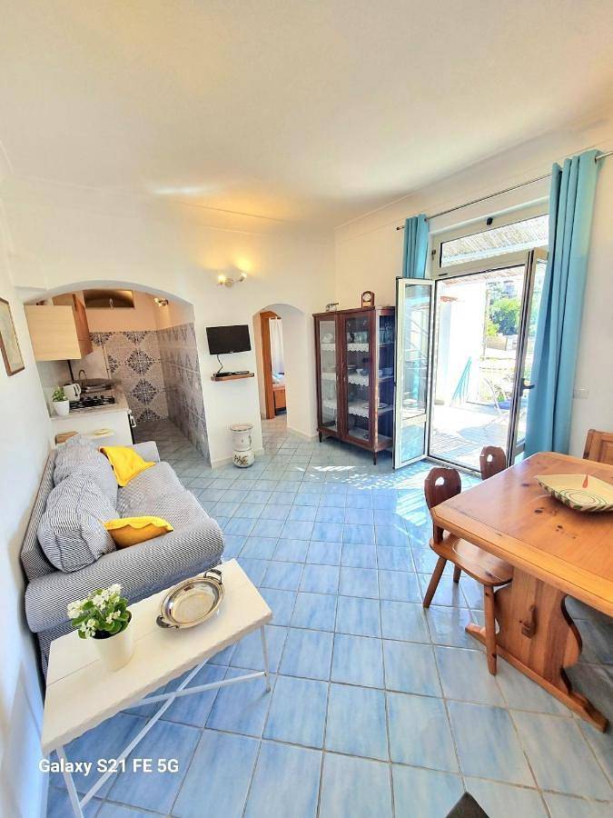Appartamento per 4 persone, con panorama e terrazza in Nerano