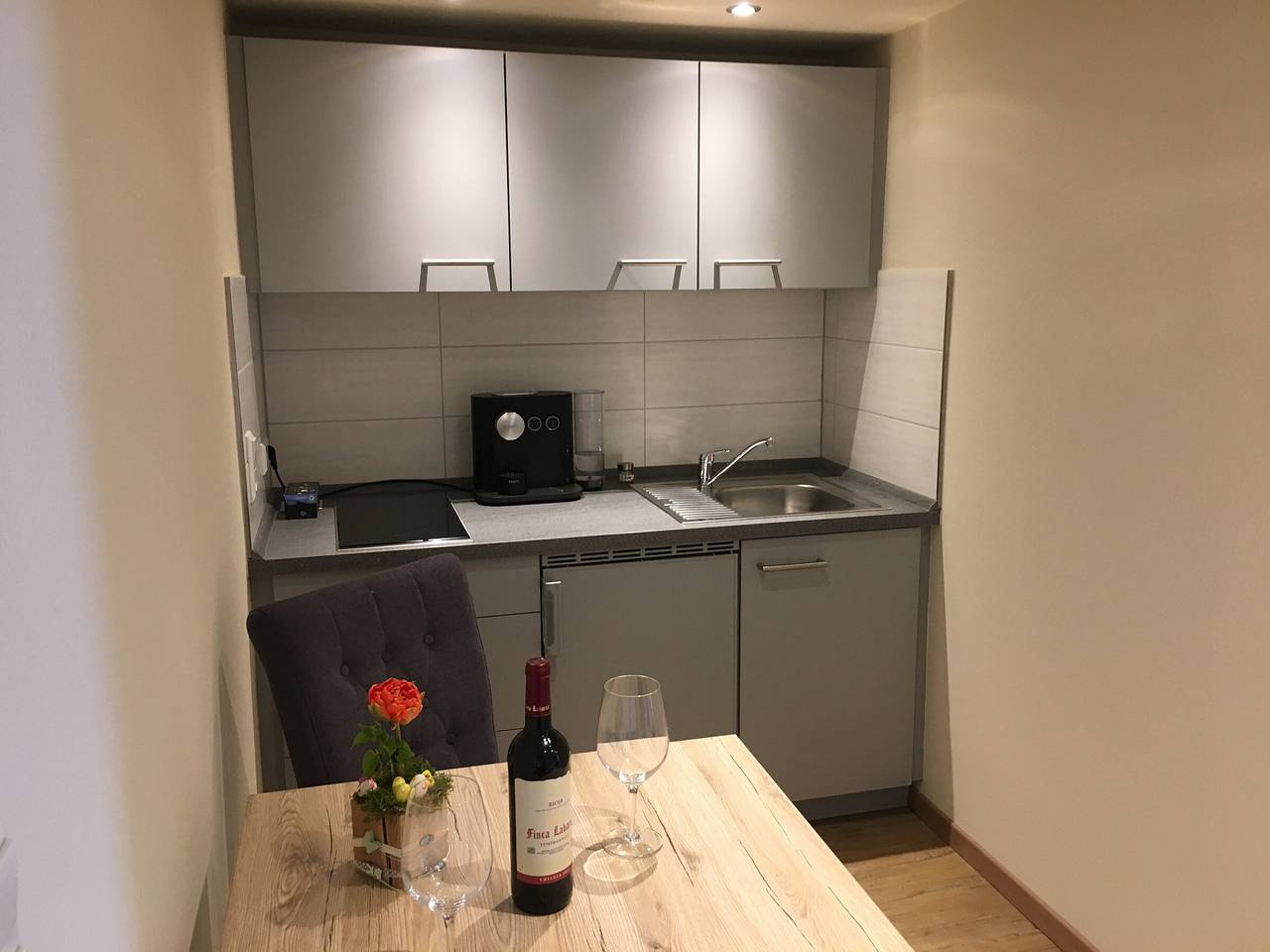 Ganze Wohnung, Apartment '3' mit gemeinsamer Terrasse und Wlan in Mössingen, Neckar-Alb