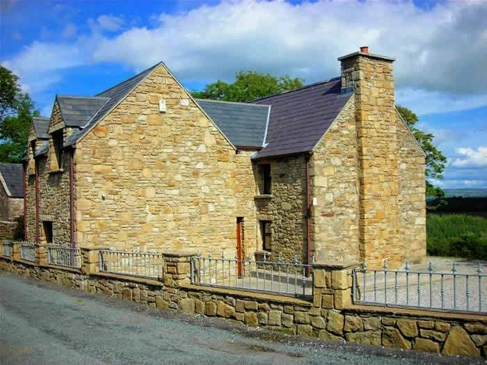 Location de vacances pour 8 personnes, avec vue et jardin, animaux acceptés dans Donegal