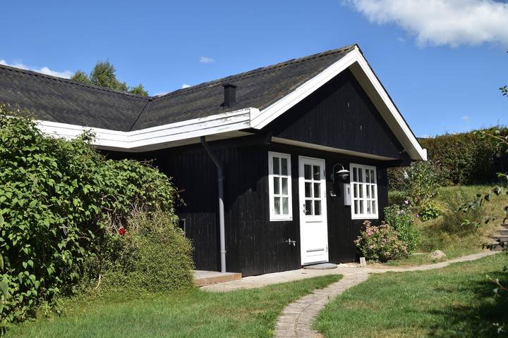 Ferienhaus für 6 Personen, mit Garten und Seeblick - 1