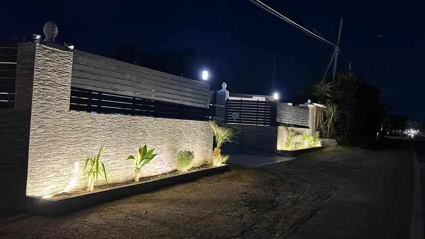 Casa vacanza per 15 persone, con panorama e giardino - 1