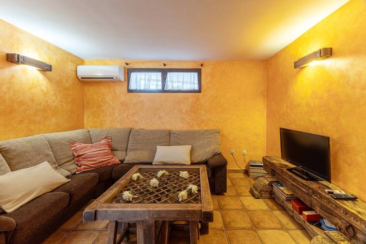 Chalet para 11 personas, con jacuzzi y jardín en Castilla-La Mancha - 3