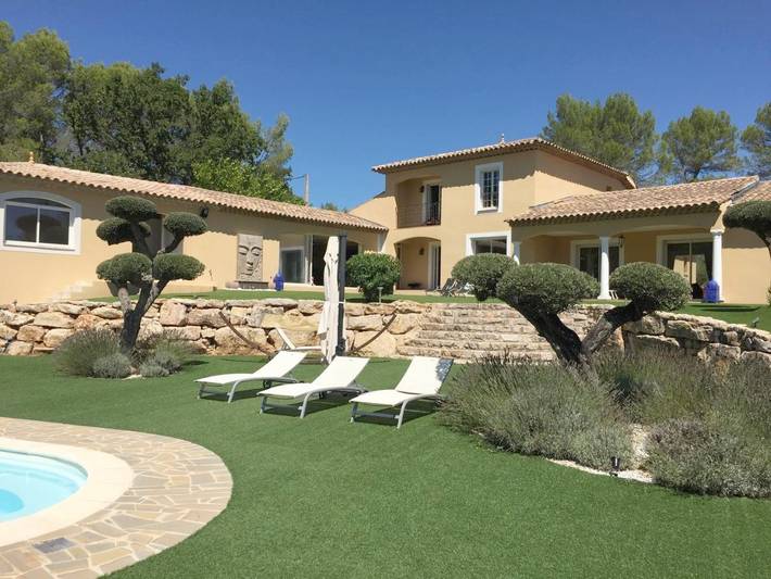 Location de vacances pour 15 personnes, avec jardin ainsi que piscine et vue, animaux acceptés à Les Arcs (Var) - 2
