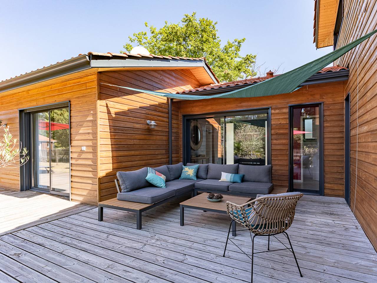 Villa familiale 10 pers. à Biscarrosse avec piscine chauffée, près du lac et des pistes cyclables in Biscarrosse, Côte d’Argent