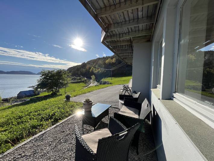 Ferieleilighet for 2 personer, med Terrasse og Hage i Vestland