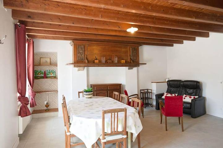 Gîte pour 5 personnes dans Varouville