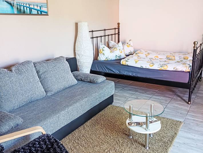 Bungalow für 3 Personen, mit Terrasse und Garten