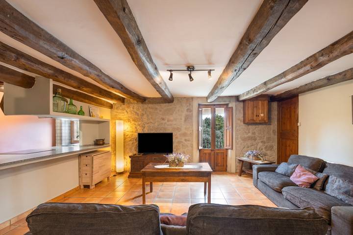 Chalet para 18 personas, con jacuzzi y jardín, Se admiten mascotas en Provincia de Barcelona - 4