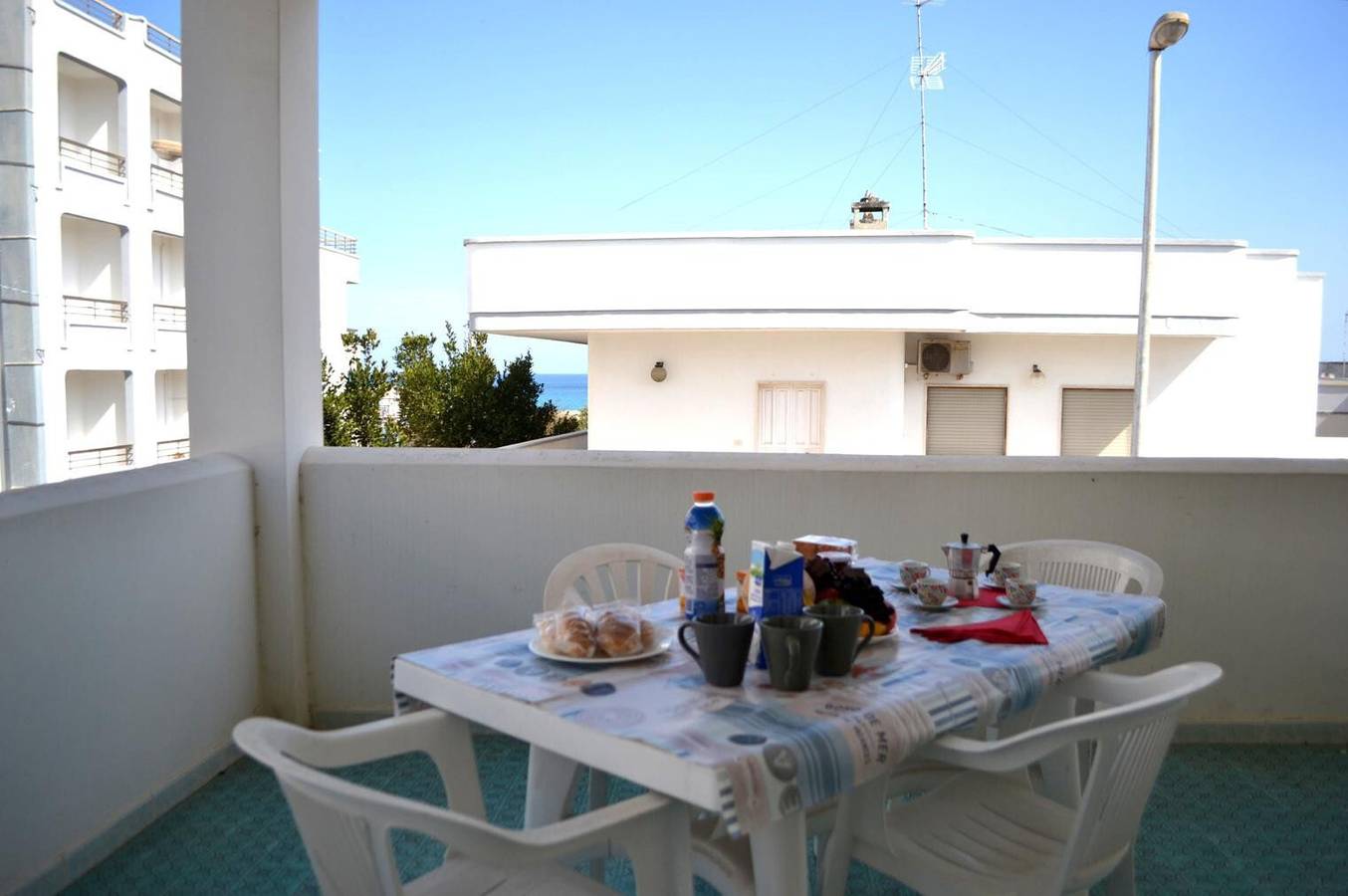Ll02 Casa Vacanze Umi Primo Piano Per 7 Pax' con Balcone in Melendugno, Provincia di Lecce