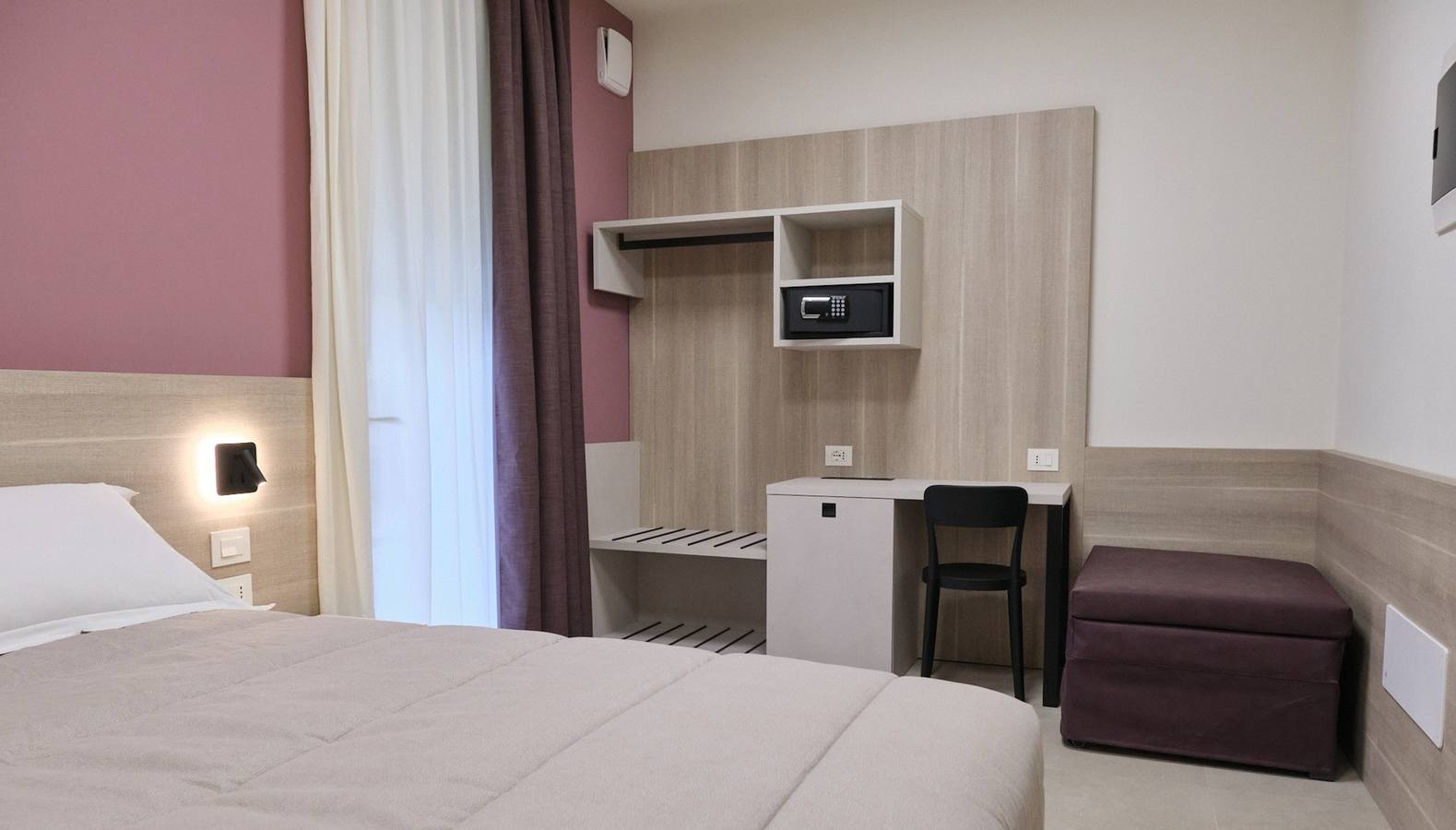 Chambre double rénovée de façon moderne dans un B&B à Porto Viro in Porto Viro, Polesine