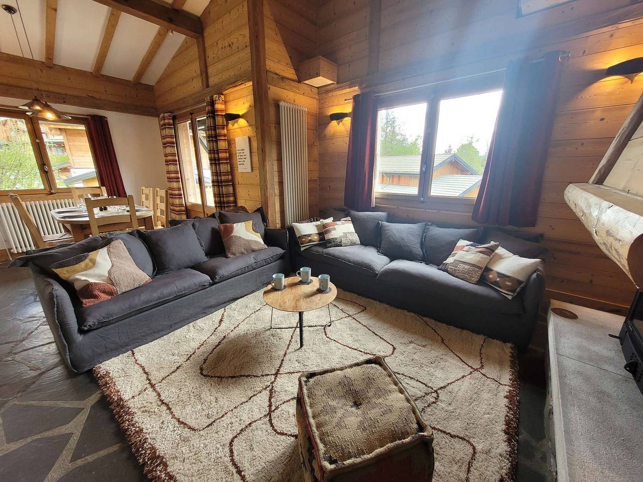 Chalet familial aux Gets, proche pistes, 4 chambres, cheminée et Wifi in Les Gets, Les Portes du Soleil