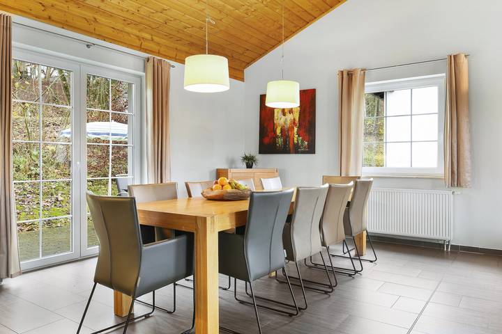 Bungalow für 10 Personen, mit Terrasse und Balkon/Terrasse in Bad Sachsa - 4