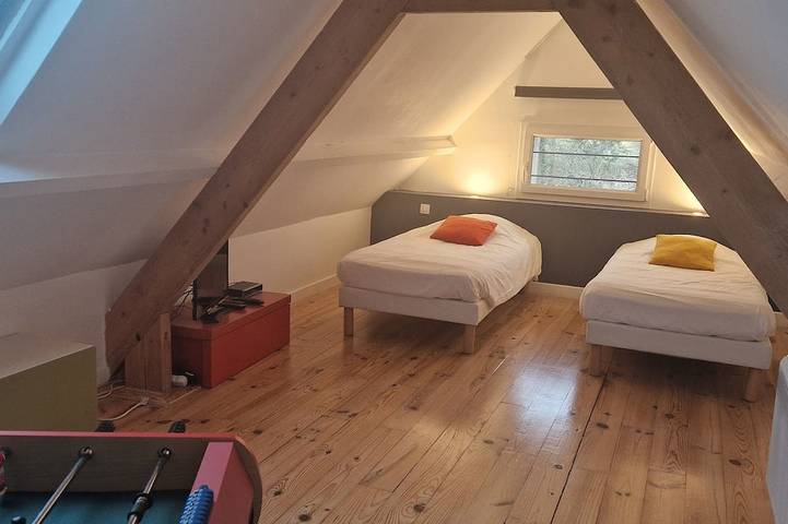 Gîte pour 4 personnes, avec jardin à Colleville-sur-Mer - 2