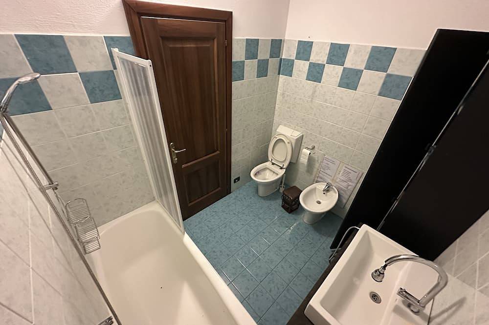 Casa Perlei  in Montegrazie, Imperia