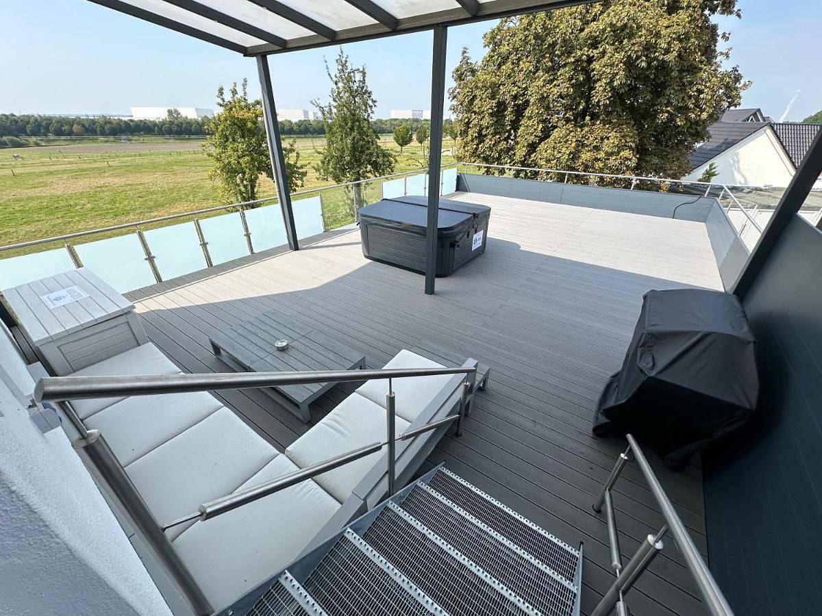 Ganze Wohnung, Zur schönen Aussicht I 150 I Whirlpool I Dachterrasse in Dortmund, Ruhrgebiet