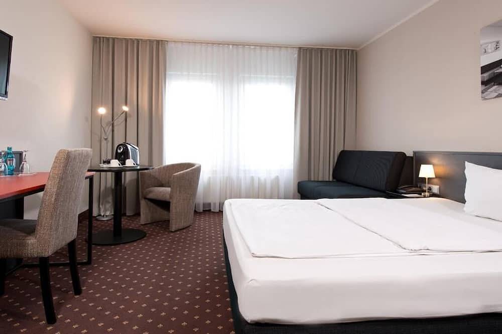 Relaxing Stay Close to Schwetzingen Palace | Free Parking & Pets Allowed in Hockenheimring, Hockenheim