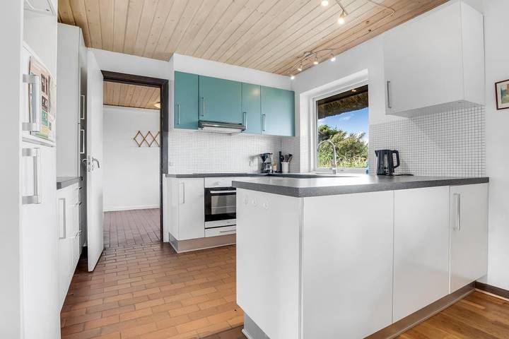 Spacious holiday home near the North Sea, brimming with activities in Ringkøbing, Holmsland Klit