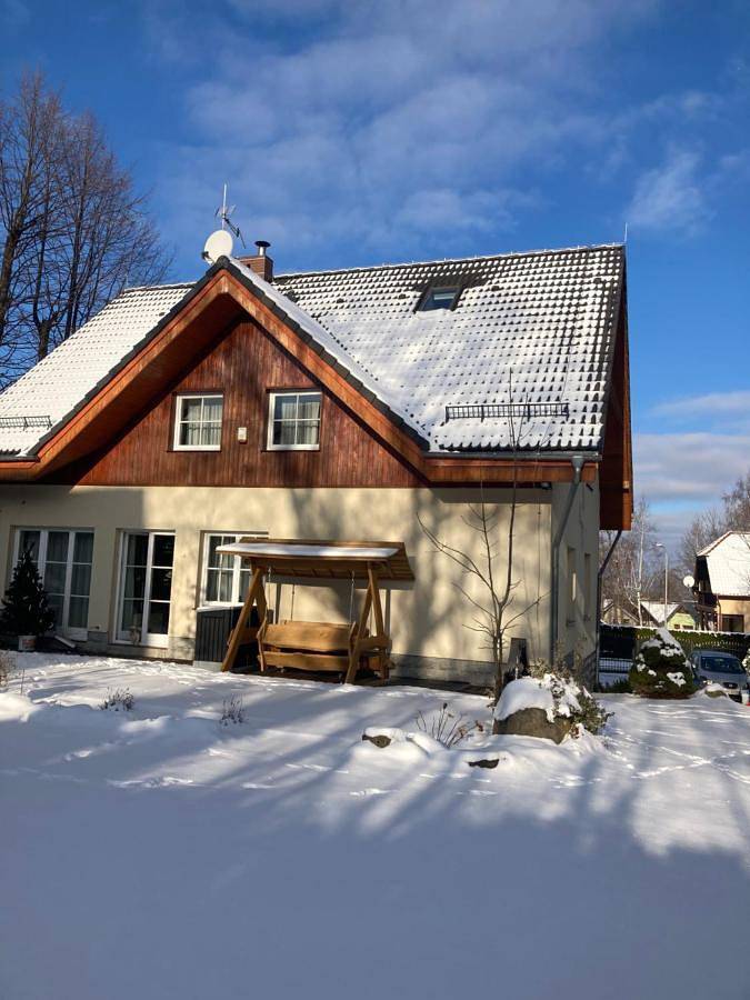 Dom Pod Sosną in Karpacz, Sudeten (Polen)