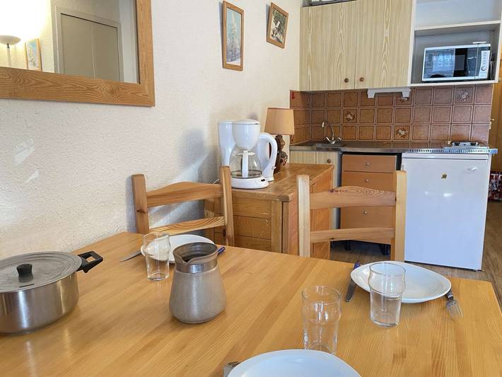 Ganze Wohnung, Bergstudio 4 Pers, Süd, Ski-in/out in Station de Risoul, Risoul