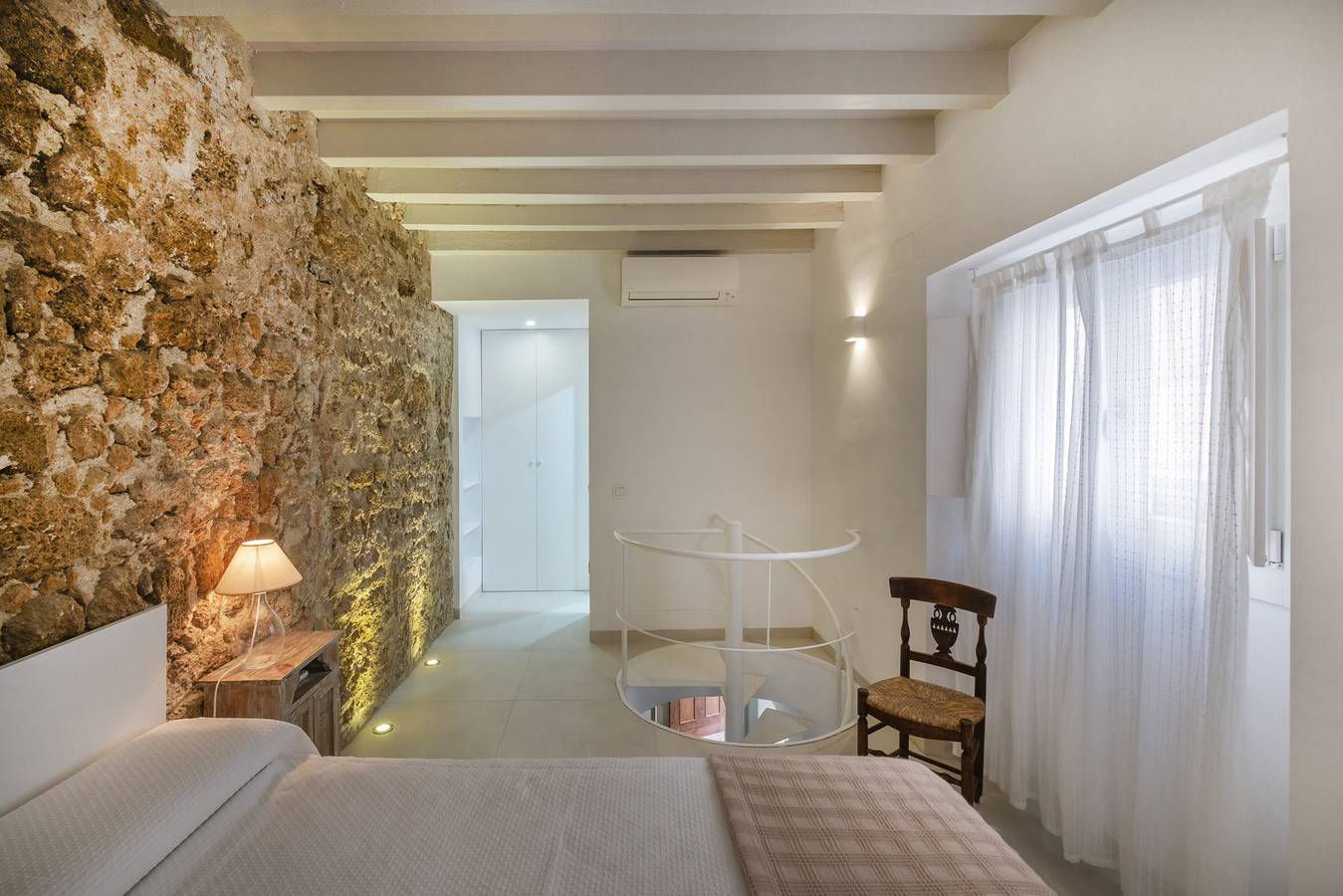 Apartamento entero, Duplex La Muralla Medieval by Cadiz4Rentals in Casco Antiguo de Cádiz, Cádiz