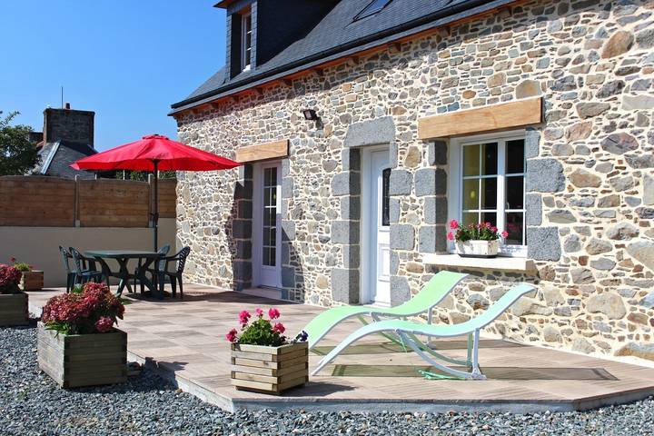 Gîte pour 4 personnes, avec jardin et terrasse à Plouha - 2