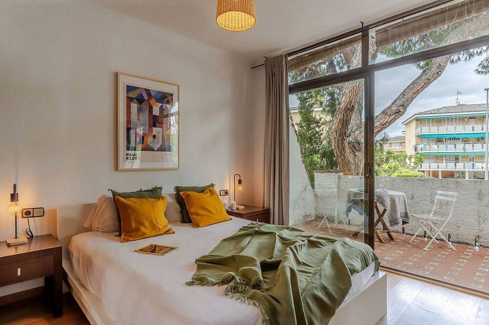 Ganze Wohnung, Catalan Villa, private pool&garden close to beach in Gavà, Baix Llobregat