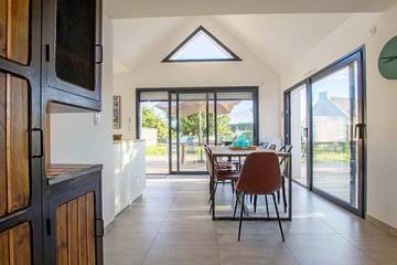 Gîte pour 8 personnes, avec terrasse et jardin dans Port Tudy