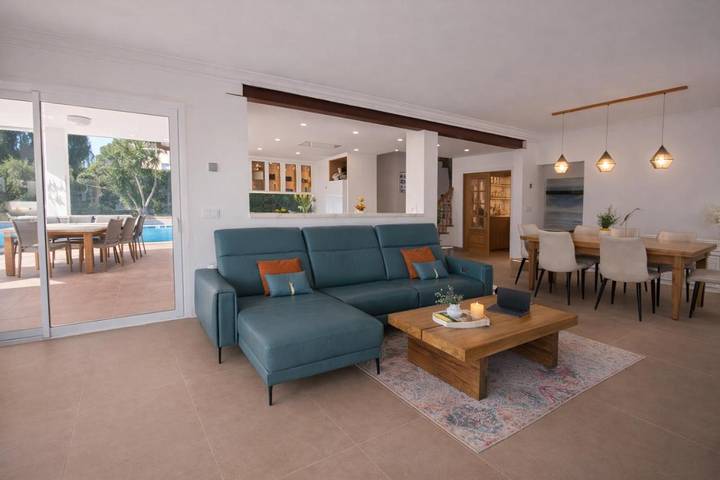 Chalet para 7 personas, con Balcón y Jacuzzi además de Terraza y Jardín en Alt Empordà - 3