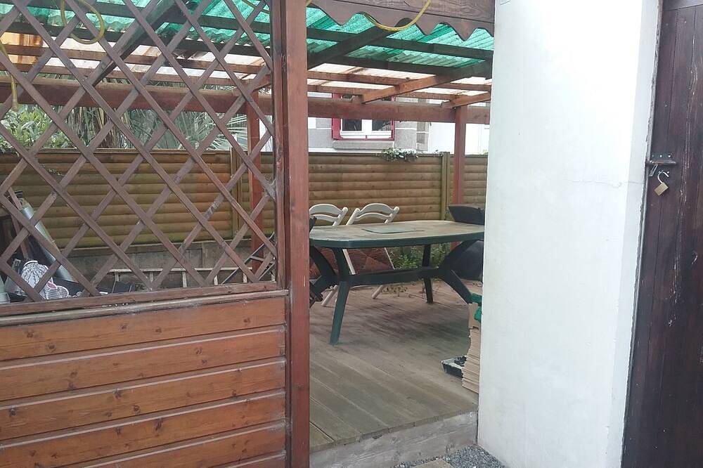 Chambre dans Petite maison de ville . in Saint-Brieuc, Côte de Goëlo
