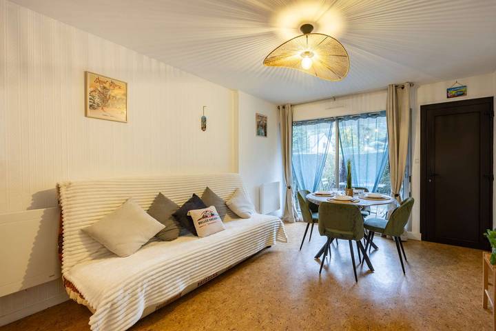 Ganze Ferienwohnung, 2-bedroom apartment for 4 in the heart of Saint-Lary-Soulan in Saint-Lary-Soulan, Nationalpark Pyrenäen