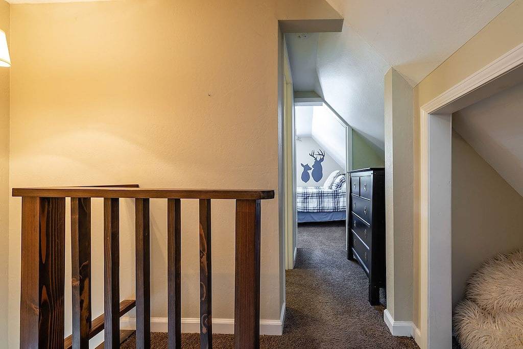 Tollhouse Cottage ~ Heart of Shaver in Shaver Lake, Kings Canyon Nationalpark