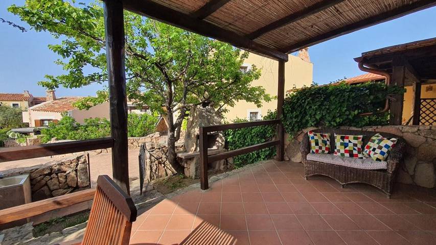 Location de vacances pour 6 personnes, avec terrasse et jardin à Porto Pollo - 3