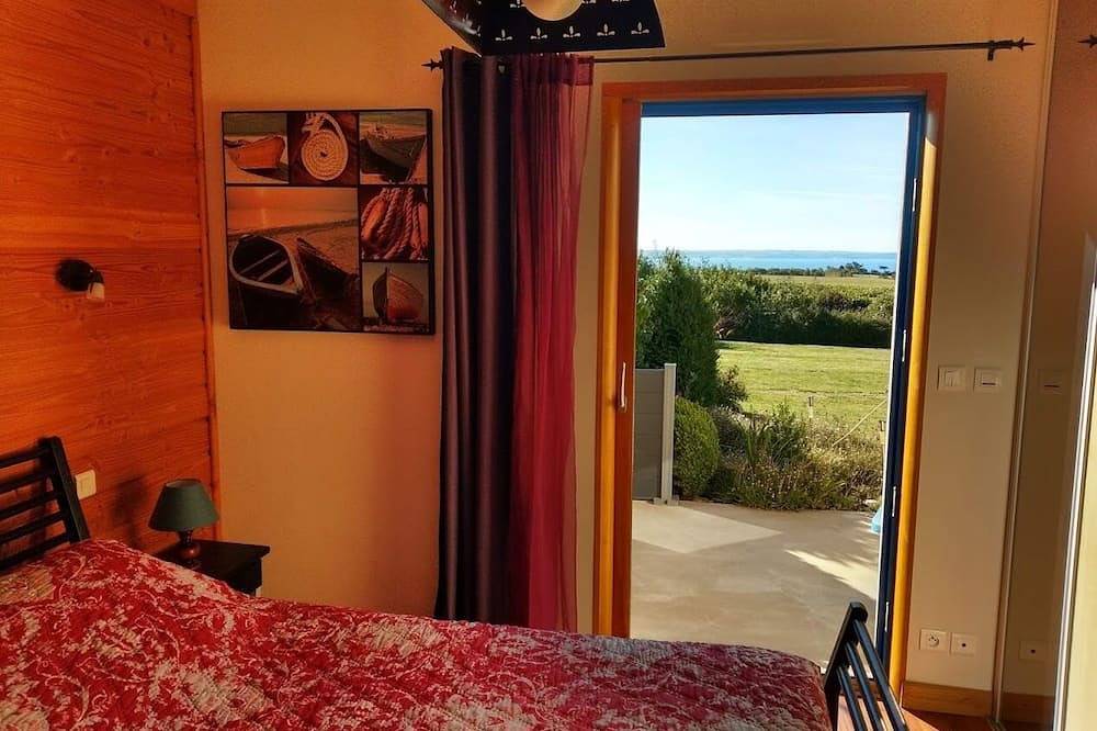 Sea view 180° Finistére sud  Peninsula Crozon in Telgruc-sur-Mer, Iroise