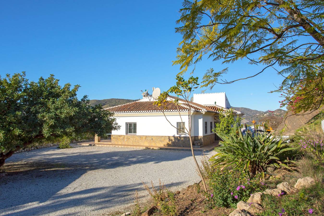 Casita Travel | Casa Cartarra | Holiday home Andalusia with private pool in Viñuela, Málaga Province