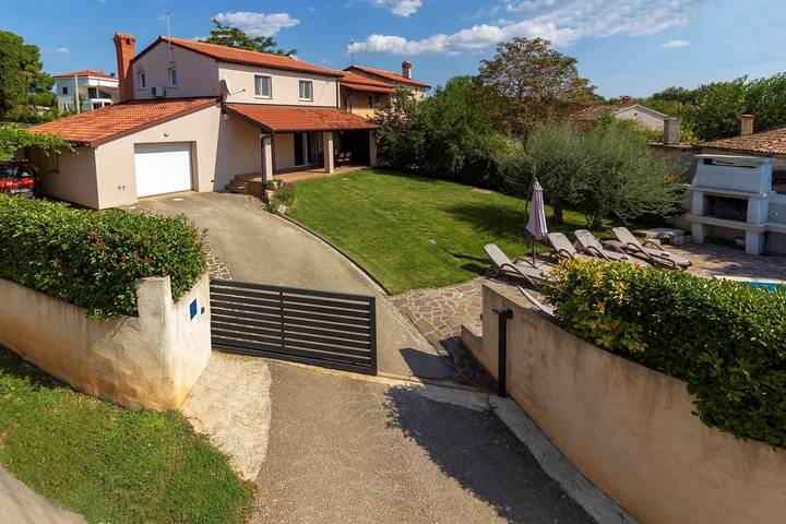 Ferienhaus für 6 Personen, mit Pool und Garten in Kosinozici - 4