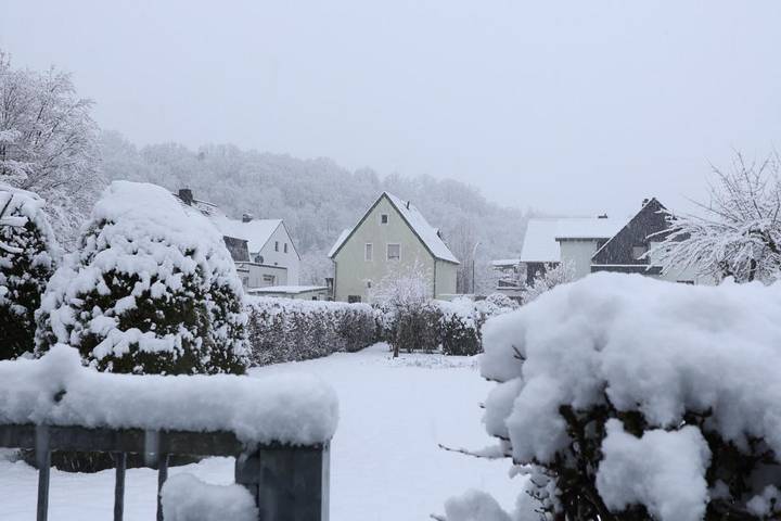 Gîte pour 5 personnes, avec vue et terrasse dans Gemund - 3