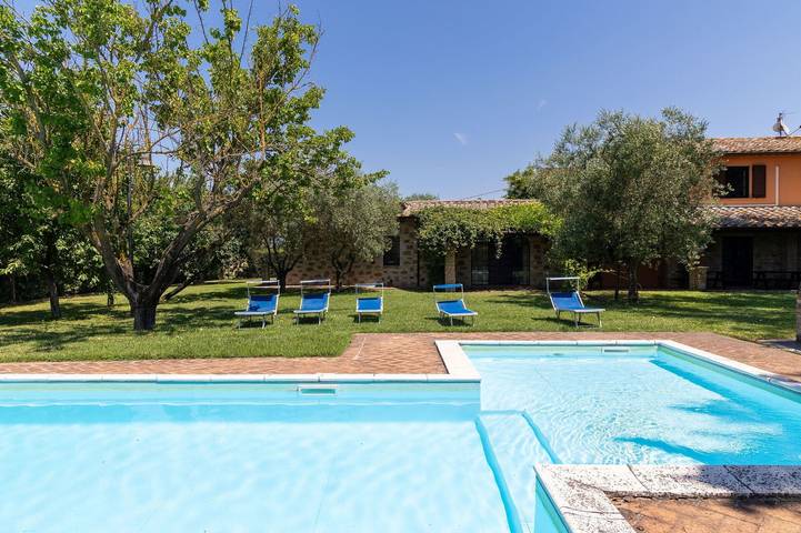 Villa pour 15 personnes, avec piscine, animaux acceptés - 1