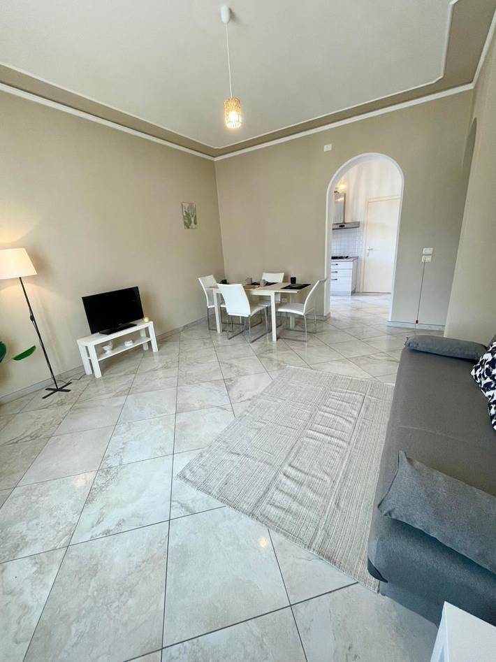 Appartamento per 5 persone, con Balcone e Giardino nonché Panorama a Montecatini Terme