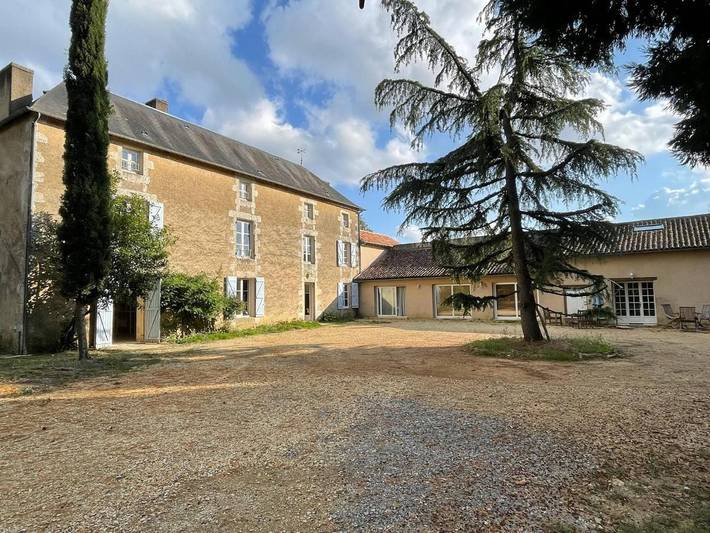 Location de vacances pour 5 personnes, avec Terrasse et Jardin à Nouaillé-Maupertuis