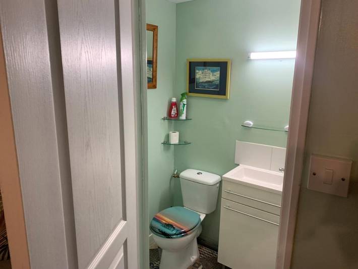 Location de vacances pour 3 personnes, avec vue ainsi que piscine et jardin à Glomel - 3